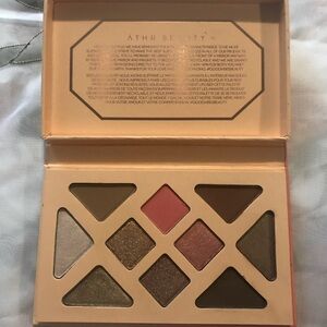 Eyeshadow Palette